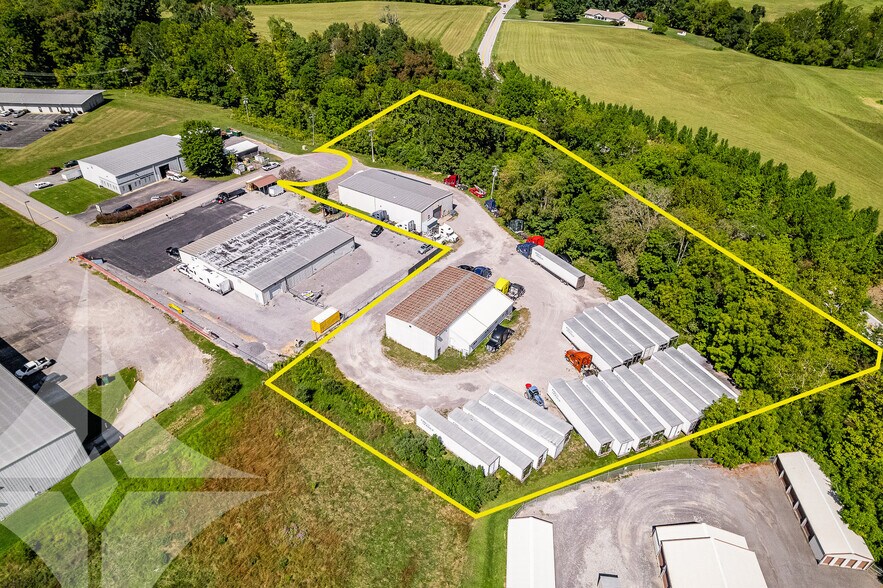 More Photos Of 148 Roush Cir, Fairmont Industrial For Lease