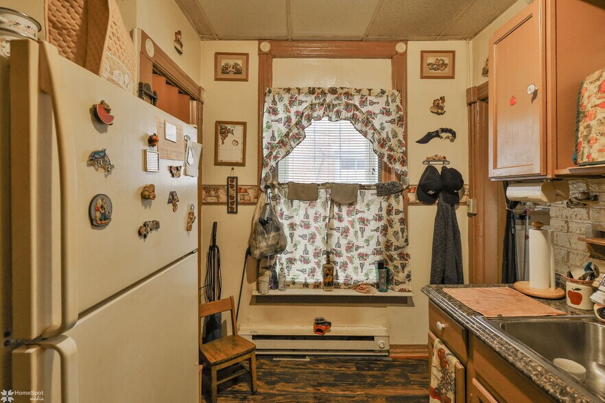 More Photos Of 424 N 6th St, Allentown Multifamily For Sale