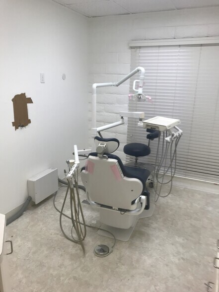 More Photos Of 178 S Victoria Ave, Ventura Medical For Lease