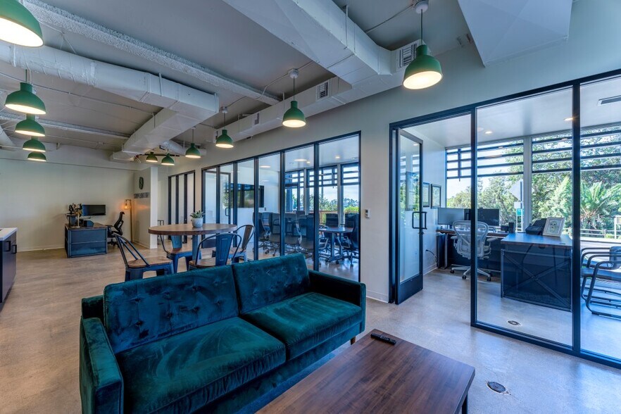 More Photos Of 2333 State St, Carlsbad Medical For Lease