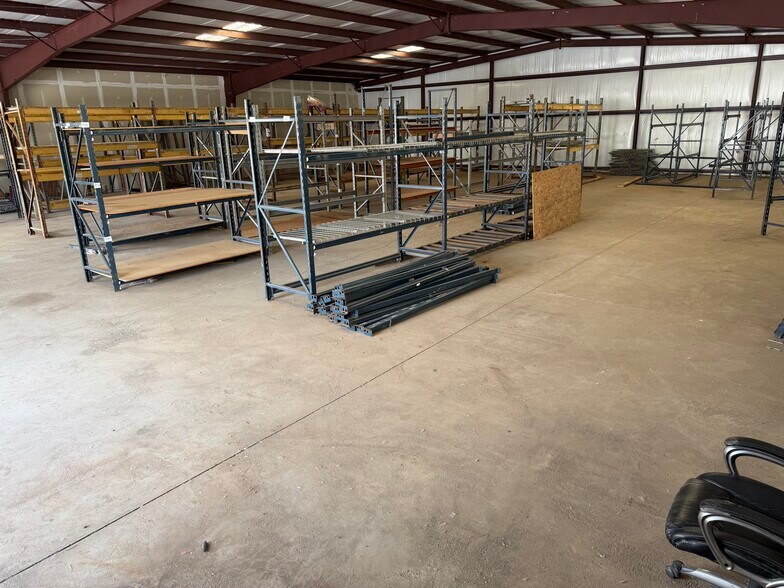 More Photos Of 41 Hart St, Nashville Warehouse For Lease