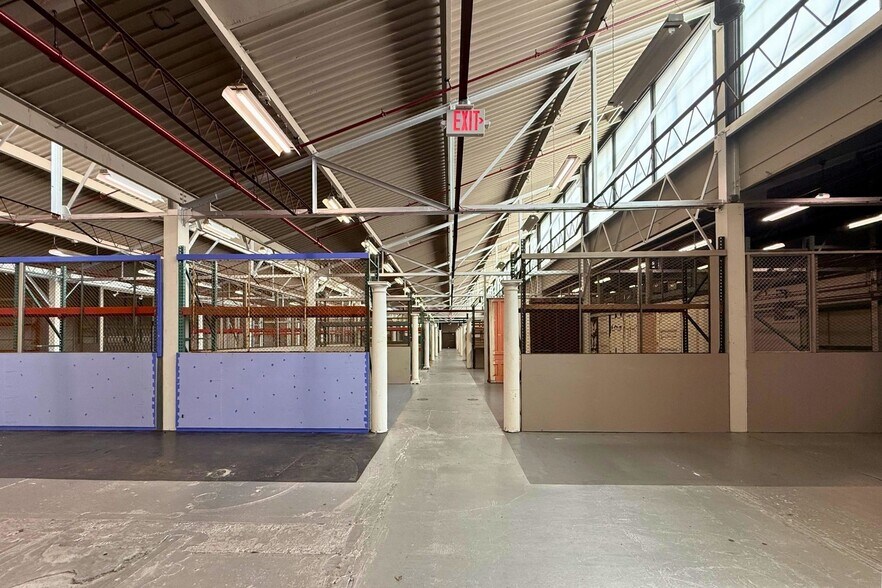 More Photos Of 1155 Railroad Ave, Bridgeport Showroom For Sale