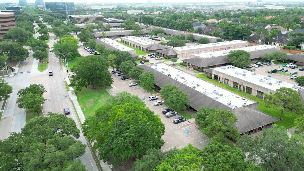 Primary Photo Of 11201 Richmond Ave, Houston Unknown For Lease