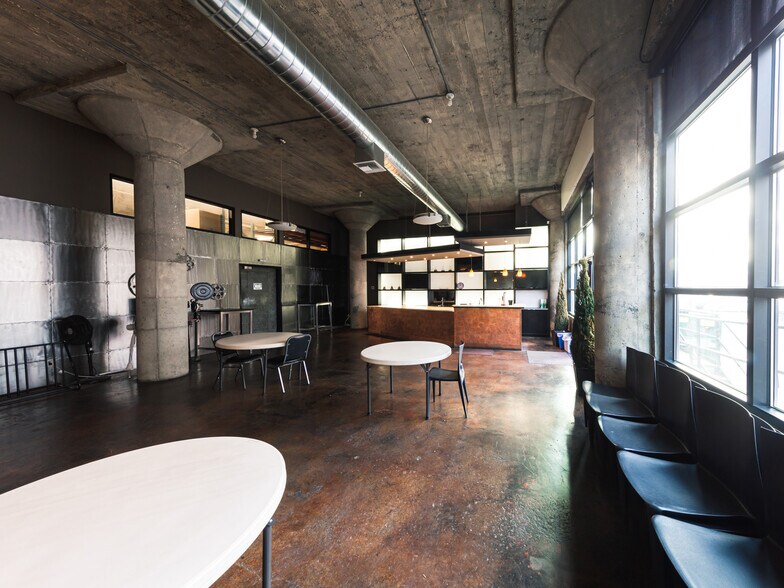 More Photos Of 437 SE Martin Luther King Jr Blvd, Portland Light Manufacturing For Lease