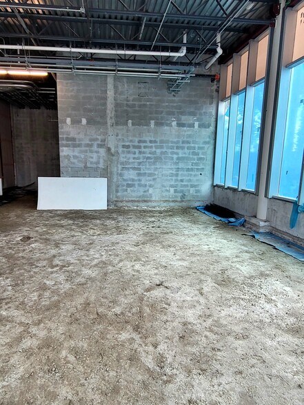 More Photos Of 1000-1100 E Hallandale Beach Blvd, Hallandale Beach Office For Sale