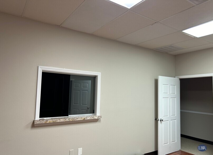 More Photos Of 595 N Courtenay Pky, Merritt Island Medical For Lease