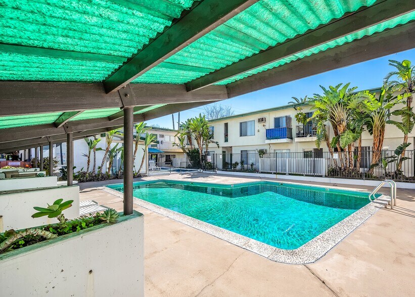 More Photos Of 4215 Vineland Ave, Studio City Apartments For Sale