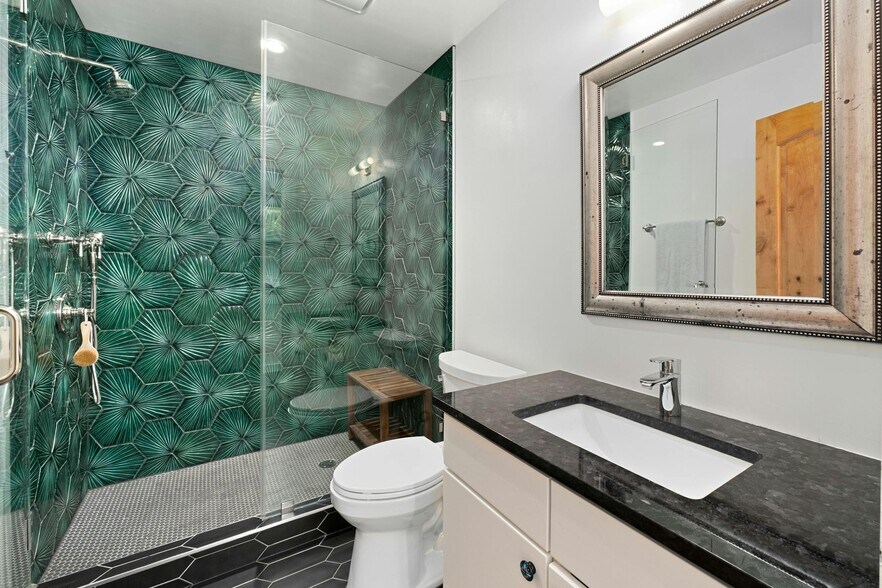 More Photos Of 2236 Webberville Rd, Austin Office For Lease