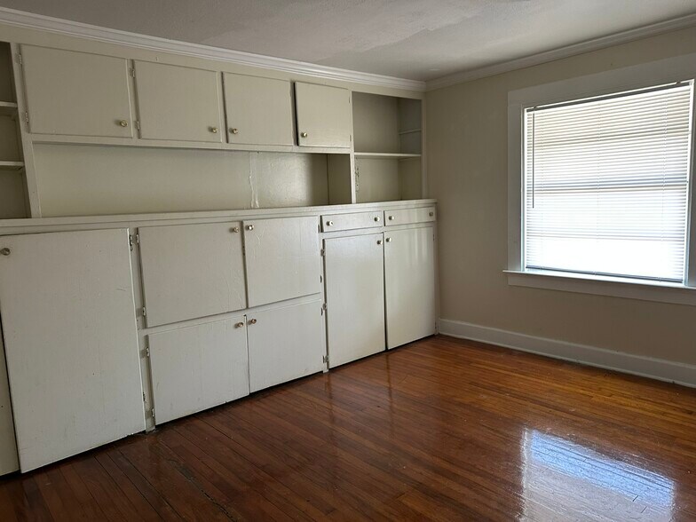More Photos Of 555 E Boyd Dr, Baton Rouge Multifamily For Sale