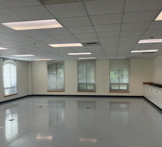 More Photos Of 610 Jones Ferry Rd, Carrboro Medical For Sale