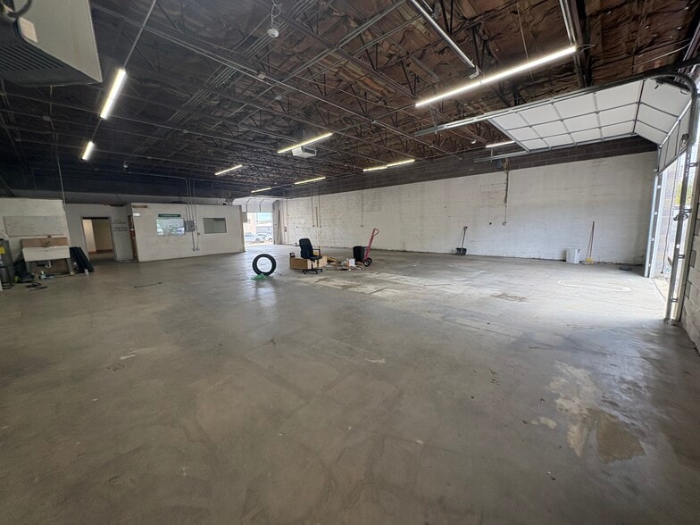 More Photos Of 1175 S Lipan St, Denver Warehouse For Lease