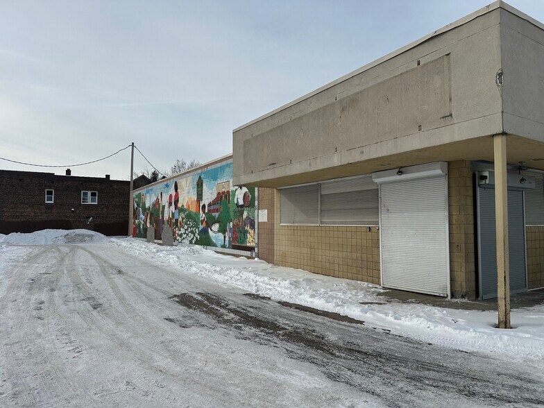 More Photos Of 13020 Miles Ave, Cleveland Unknown For Lease