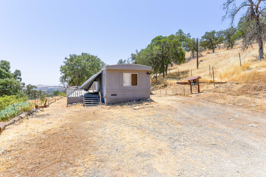 More Photos Of 3101 Trower rd, Catheys Valley Land For Sale