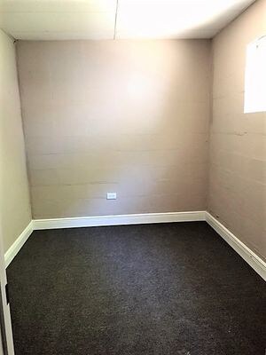 More Photos Of 653 E Madison Ave, Bastrop General Retail For Lease