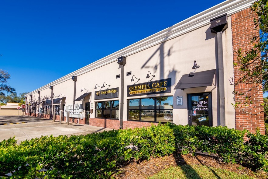 More Photos Of 1508-1510 S Harbor City Blvd, Melbourne Storefront For Lease