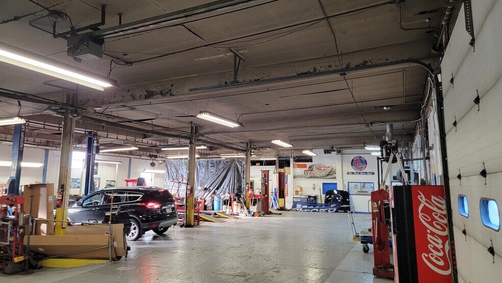 More Photos Of 255-257 E Main St, Port Jervis Auto Dealership For Lease