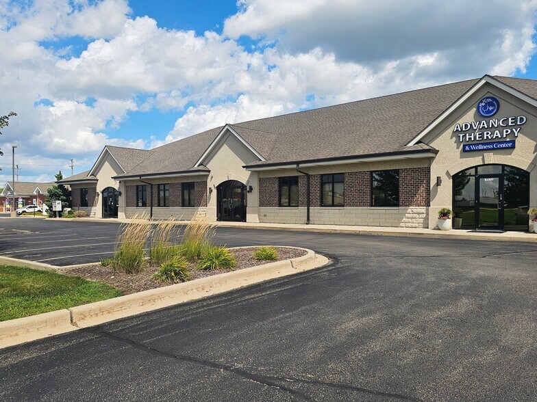 More Photos Of 16001-16009 Executive Dr, Crest Hill Office For Lease