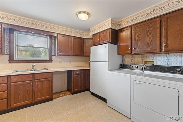 More Photos Of 222 E Maumee St, Adrian Office Residential For Sale