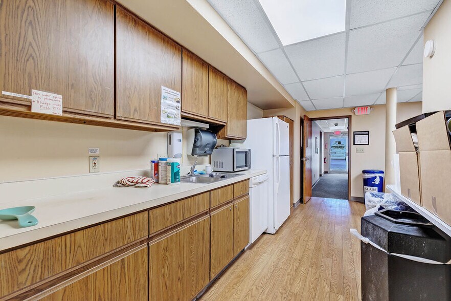 More Photos Of 1144 Dublin Rd, Columbus Office For Sale