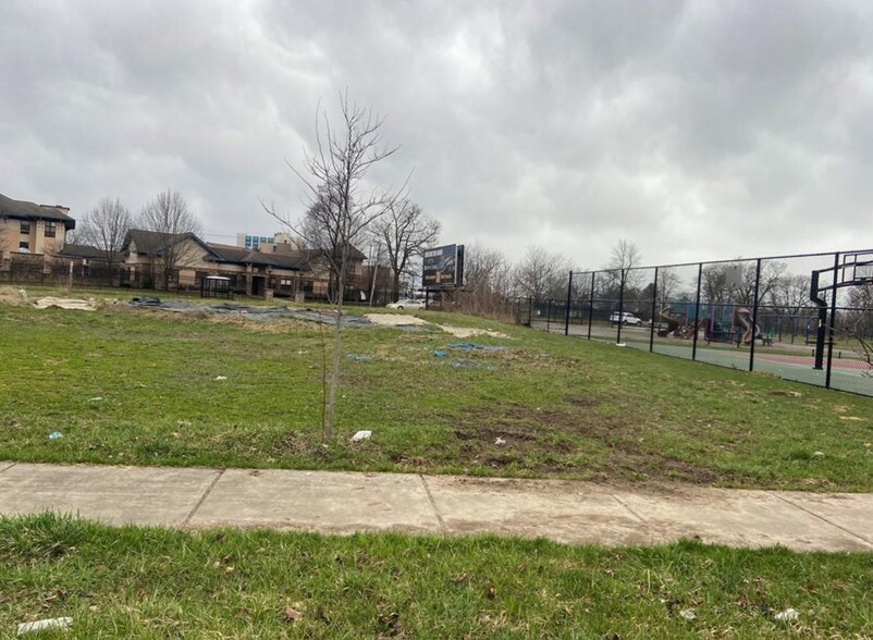 More Photos Of 580 Kensington Ave, Buffalo Land For Sale