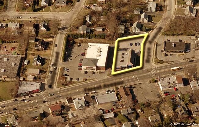 More Photos Of 69 Forest Ave, Glen Cove Freestanding For Lease