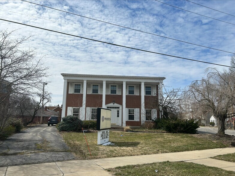 More Photos Of 15501 Munn Rd, Cleveland Office For Lease