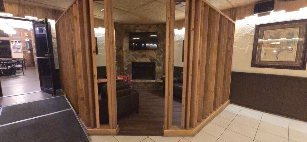 More Photos Of 1401 Texas 16, Graham Restaurant For Sale