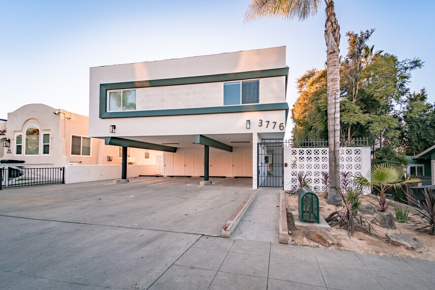 Primary Photo Of 3776 Villa Terr., San Diego Apartments For Sale