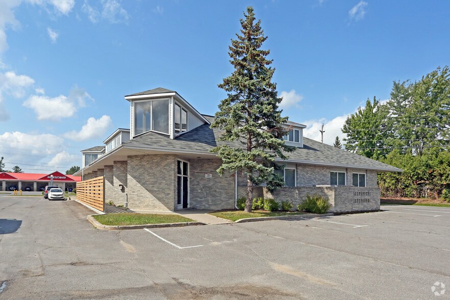 More Photos Of 1020 Bayridge Dr, Kingston Office For Lease