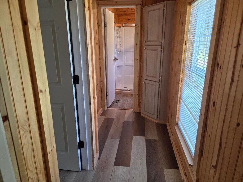 More Photos Of , Chandler Specialty For Sale