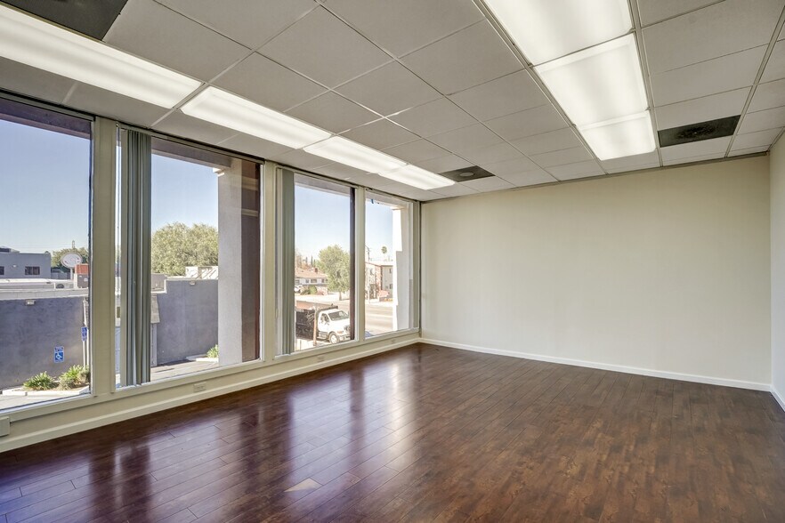 More Photos Of 8780 Valley Blvd, Rosemead Office For Lease