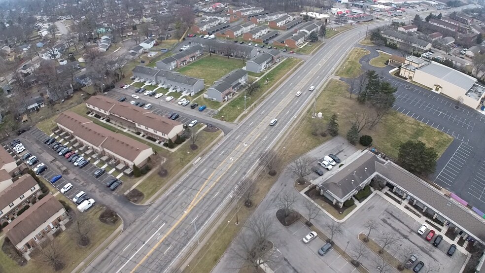 More Photos Of 1706-1730 Schrock Rd, Columbus Medical For Lease
