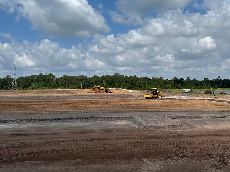 More Photos Of Performance Dr, Orlando Unknown For Lease