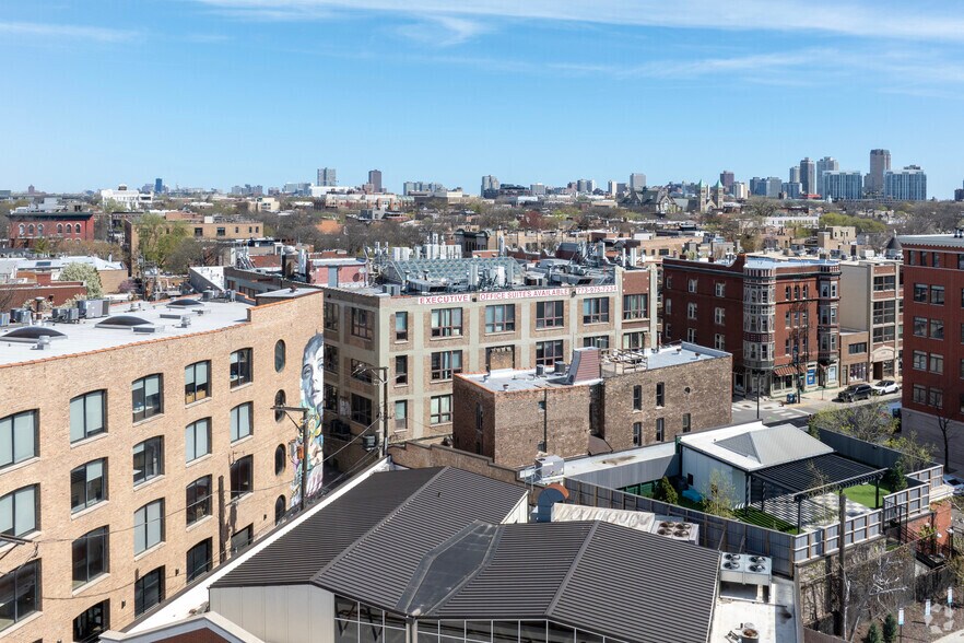 More Photos Of 2000 N Racine Ave, Chicago Loft Creative Space For Lease