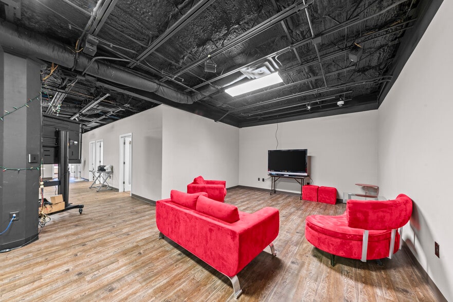 More Photos Of 4440 Tuck Rd, Loganville Research And Development For Sale