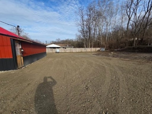 More Photos Of 9620 N Dixie Hwy, Franklin Freestanding For Sale