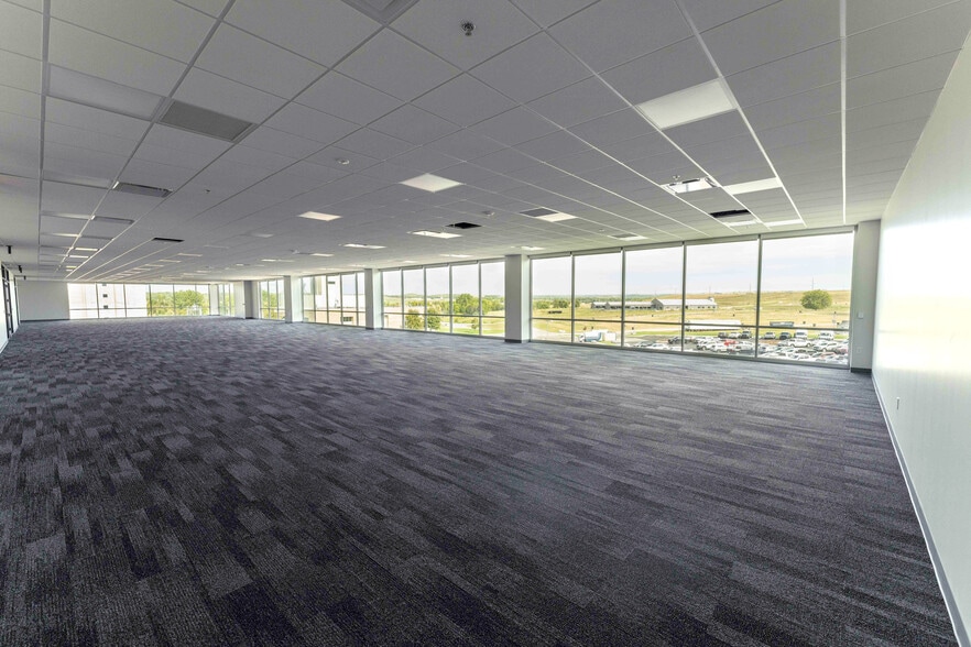 More Photos Of 1960 Kimball Ave, Manhattan Office For Lease