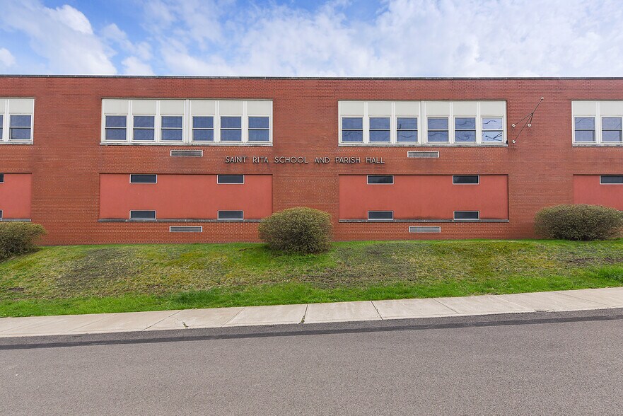 More Photos Of 219 W Schwab Ave, Munhall Schools For Sale