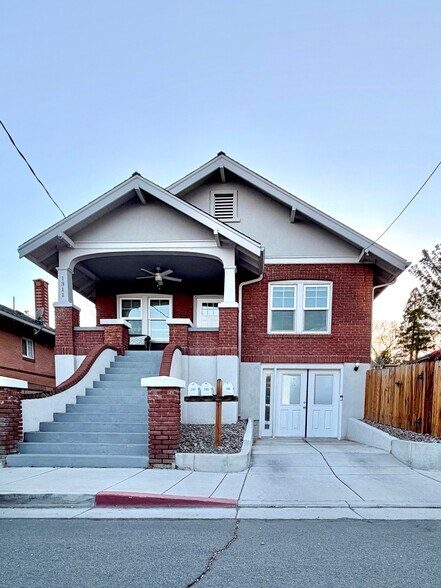 More Photos Of 1311 Terrace Dr, Reno Apartments For Sale