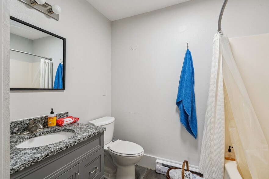 More Photos Of 1132 Main St, Grinnell Multifamily For Sale