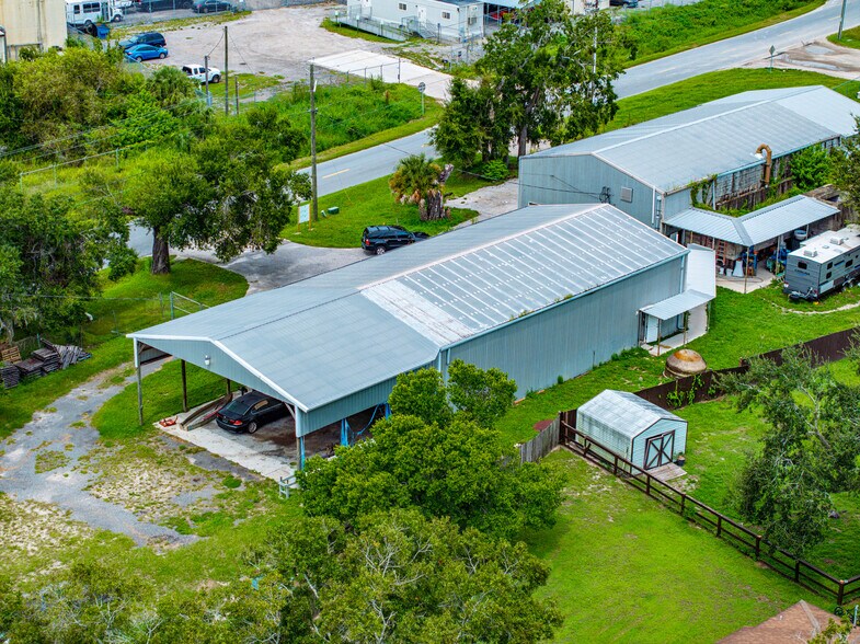 More Photos Of 607 Prairie Mine Rd, Mulberry Industrial For Sale