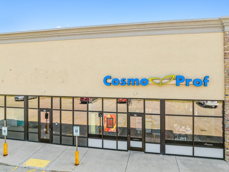 More Photos Of 2910 Roosevelt Rd, Marinette Unknown For Lease