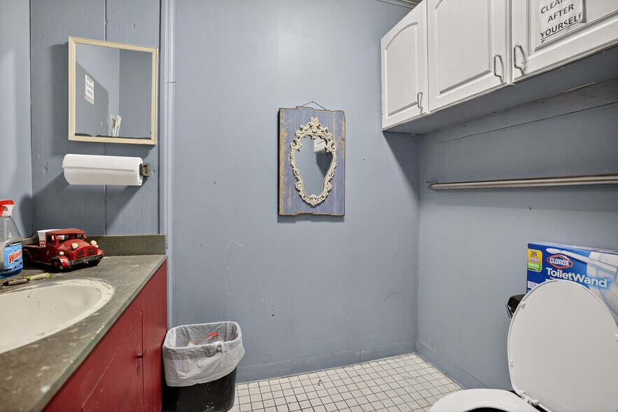 More Photos Of 4057 Commerce Dr, Flushing Industrial For Sale