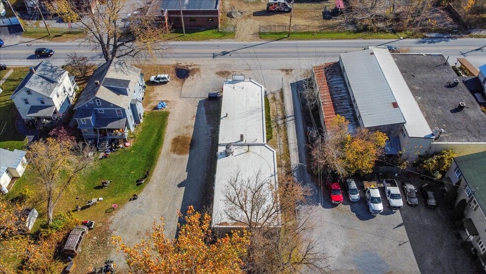 More Photos Of 256 Benmont Ave, Bennington Freestanding For Sale