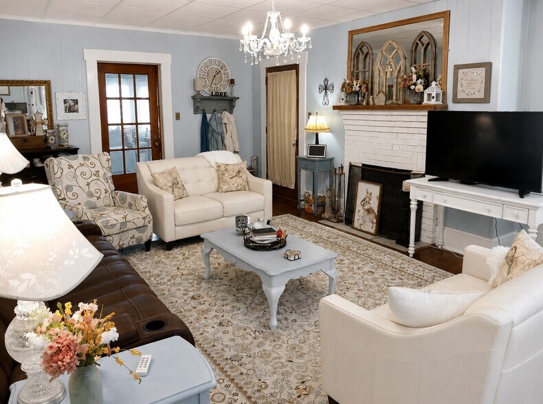 More Photos Of 3414 US-411, White Mixed Retail For Sale