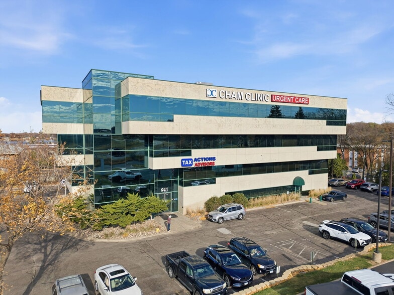 More Photos Of 941 Hillwind Rd NE, Minneapolis Medical For Sale