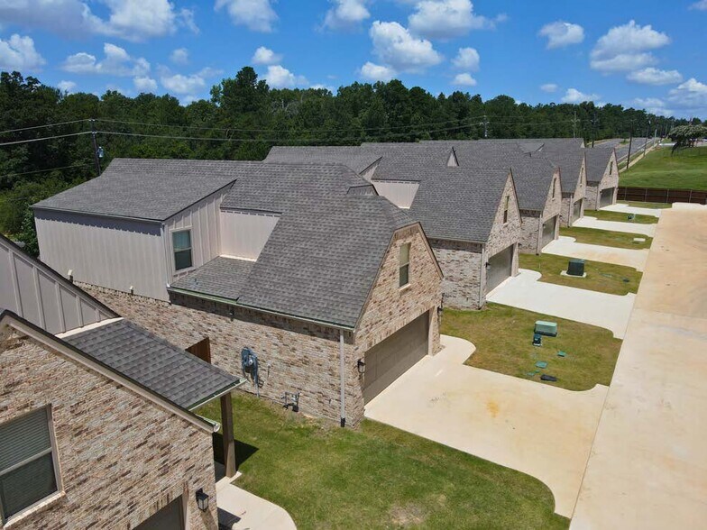 More Photos Of 4344 Macnab Dr, Tyler Apartments For Sale