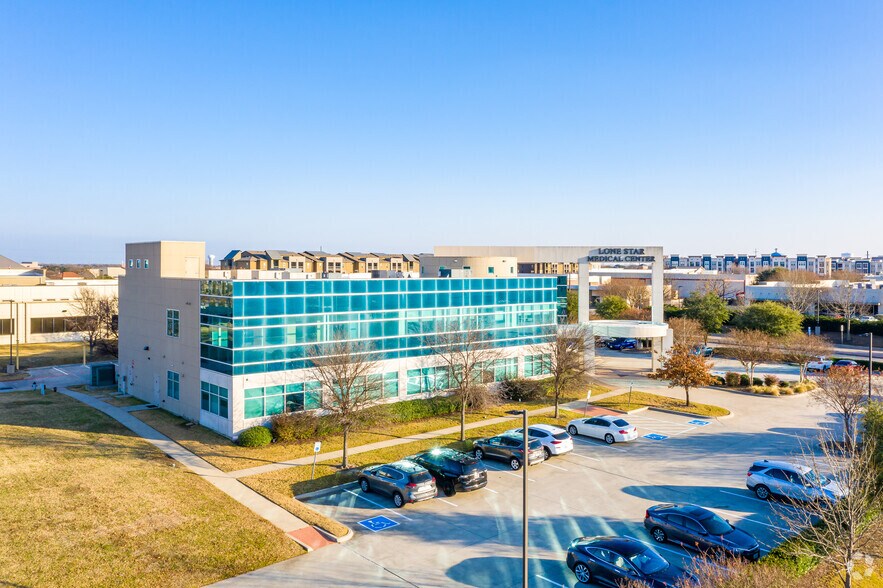 More Photos Of 977 Raintree Cir, Allen Medical For Lease