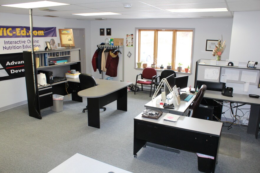 More Photos Of 11 Plains Rd, Augusta Office For Lease