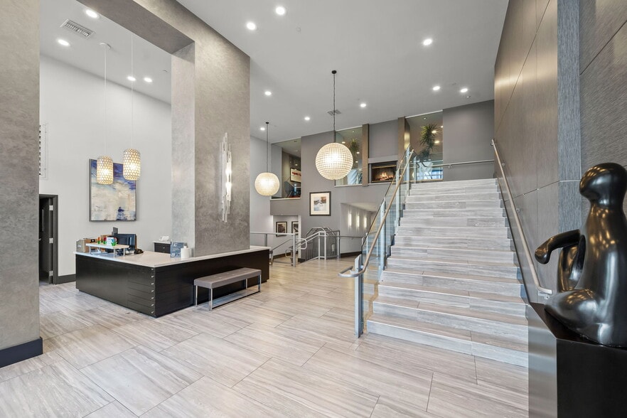 More Photos Of 400 W Ocean Blvd, Long Beach Apartments For Lease